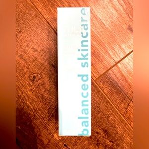 NWOT Tula Skincare Filter Primer Fair/light skin tones